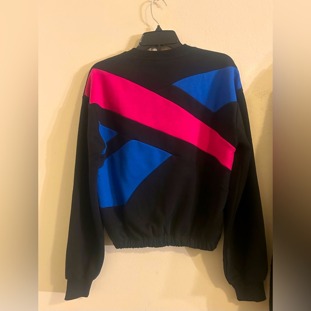 NWT Reebok Crewneck Logo Sweatshirt X-small